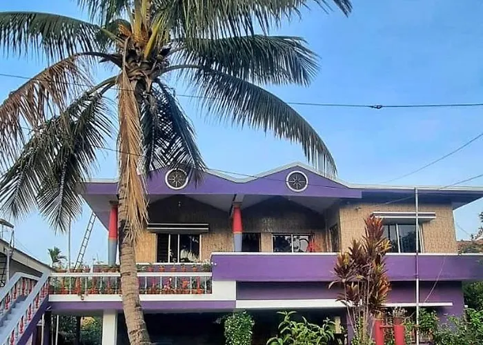 Royal Palm Homestay
