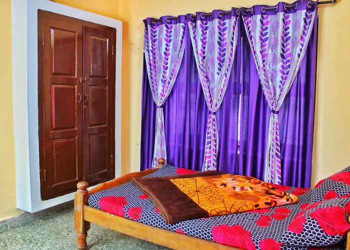 Royal Palm Homestay